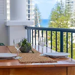 1Br Tropical Escape With Heated Pools Sauna Bbq