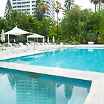 1Br Tropical Escape With Heated Pools Sauna Bbq
