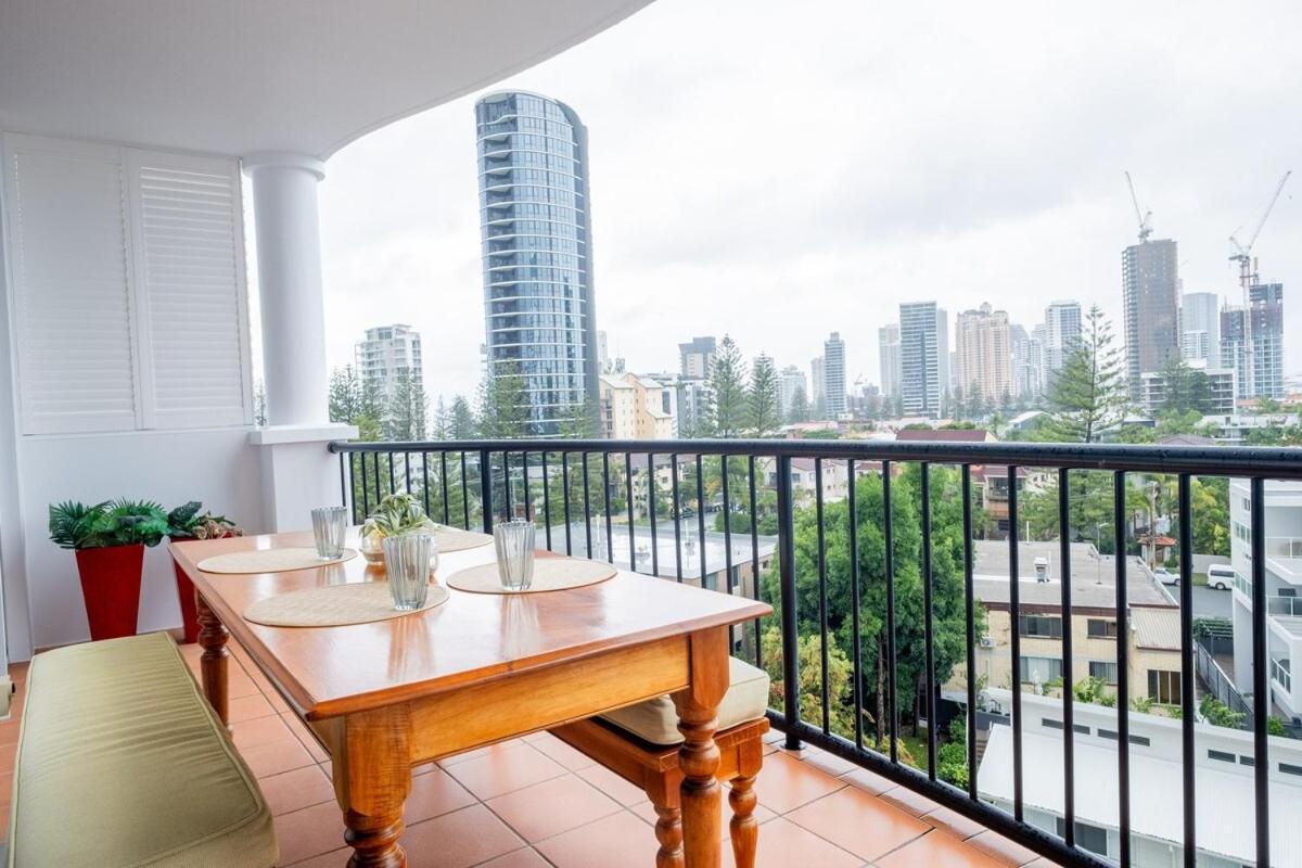 1br Tropical Escape With Heated Pools Sauna Bbq Apartment *