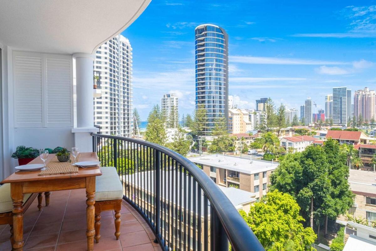 Apartment 1br Tropical Escape With Heated Pools Sauna Bbq Gold Coast